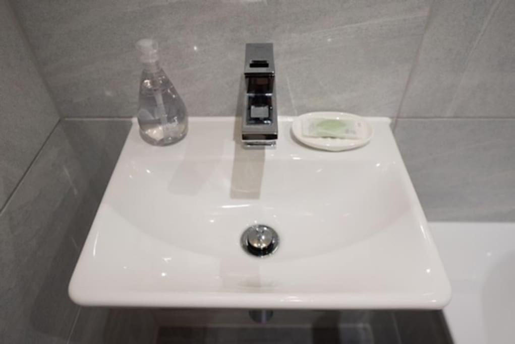 ברנטווד Beautiful, Spacious 1 Bed Flat מראה חיצוני תמונה